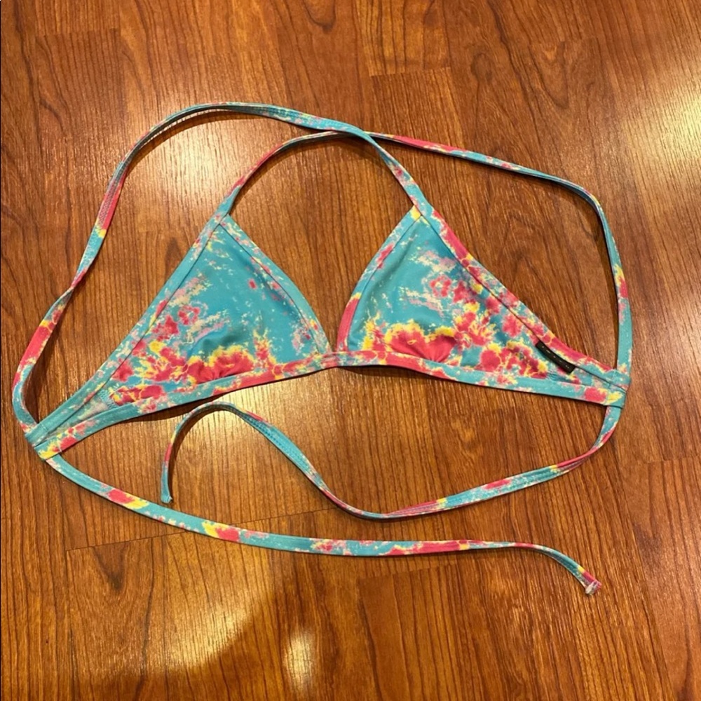 Jolyn bikini top